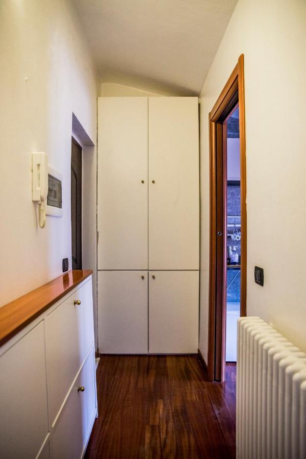 Stupenda Mansarda Centralissima, Finiture Di Lusso Карара Екстериор снимка